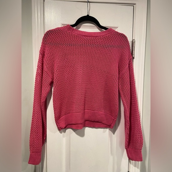 NWT No Boundaries Size XS Pink Mesh Long Sleeve Crew Neck Pullover Heart Sweater - Picture 7 of 12